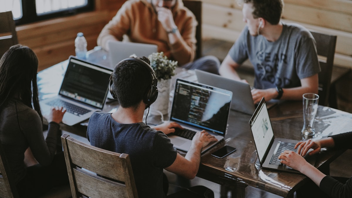 How Startups Can Scale from Local to Global SaaS Businesses
